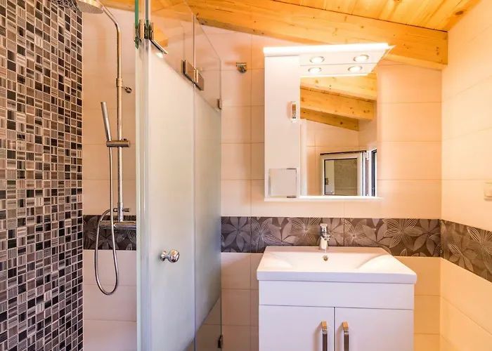 Johnnie Βίλα Πουλάδες