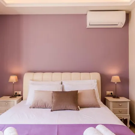 Villa Johnnie Pouládes