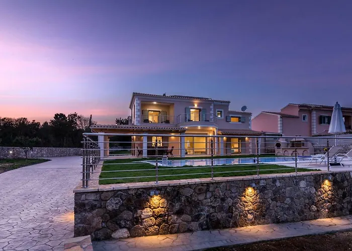 别墅 Johnnie Pouládes